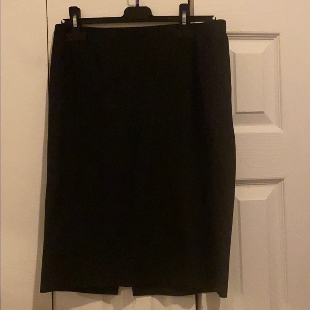 Elie Tahari Black Suit Skirt